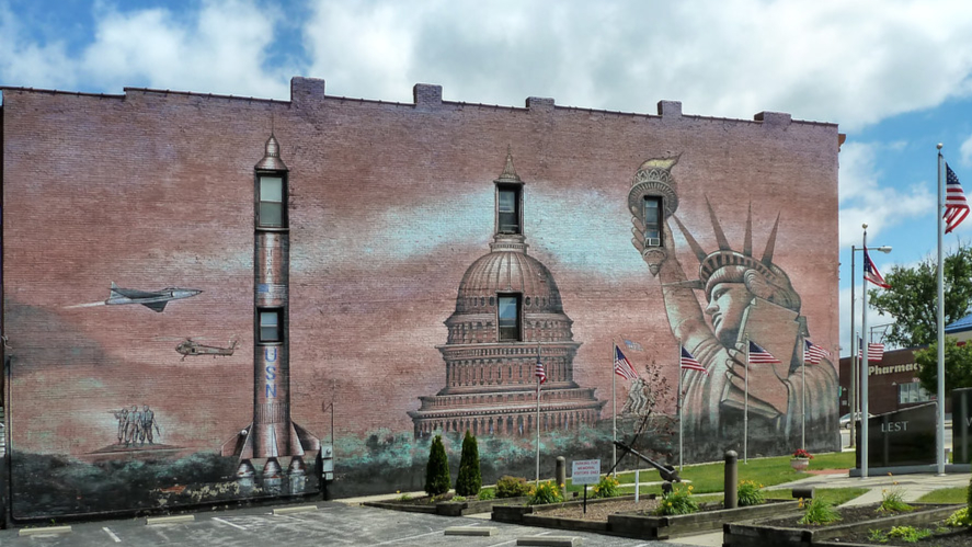 Findlay Ohio downtown mural representing local pride and community
